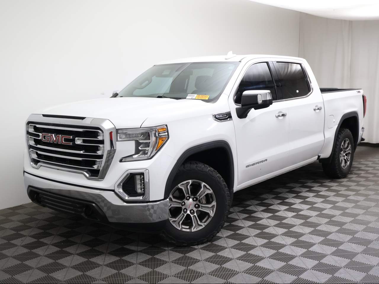 2020 GMC Sierra 1500 SLT Crew Cab
