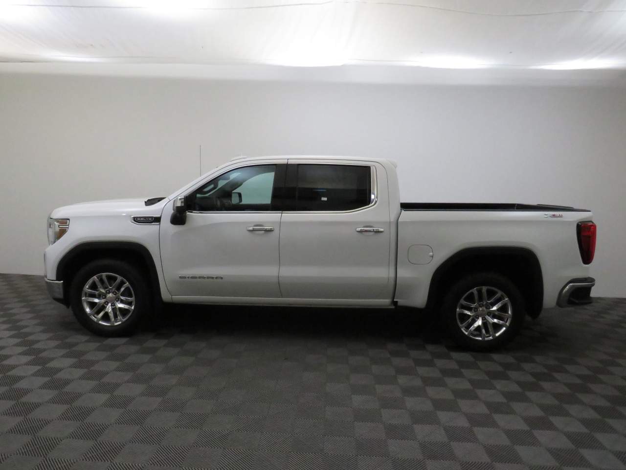 2020 GMC Sierra 1500 SLT Crew Cab