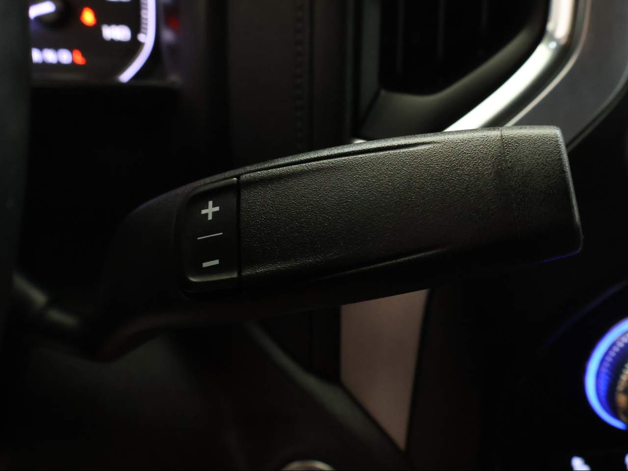 2020 GMC Sierra 1500 SLT Crew Cab