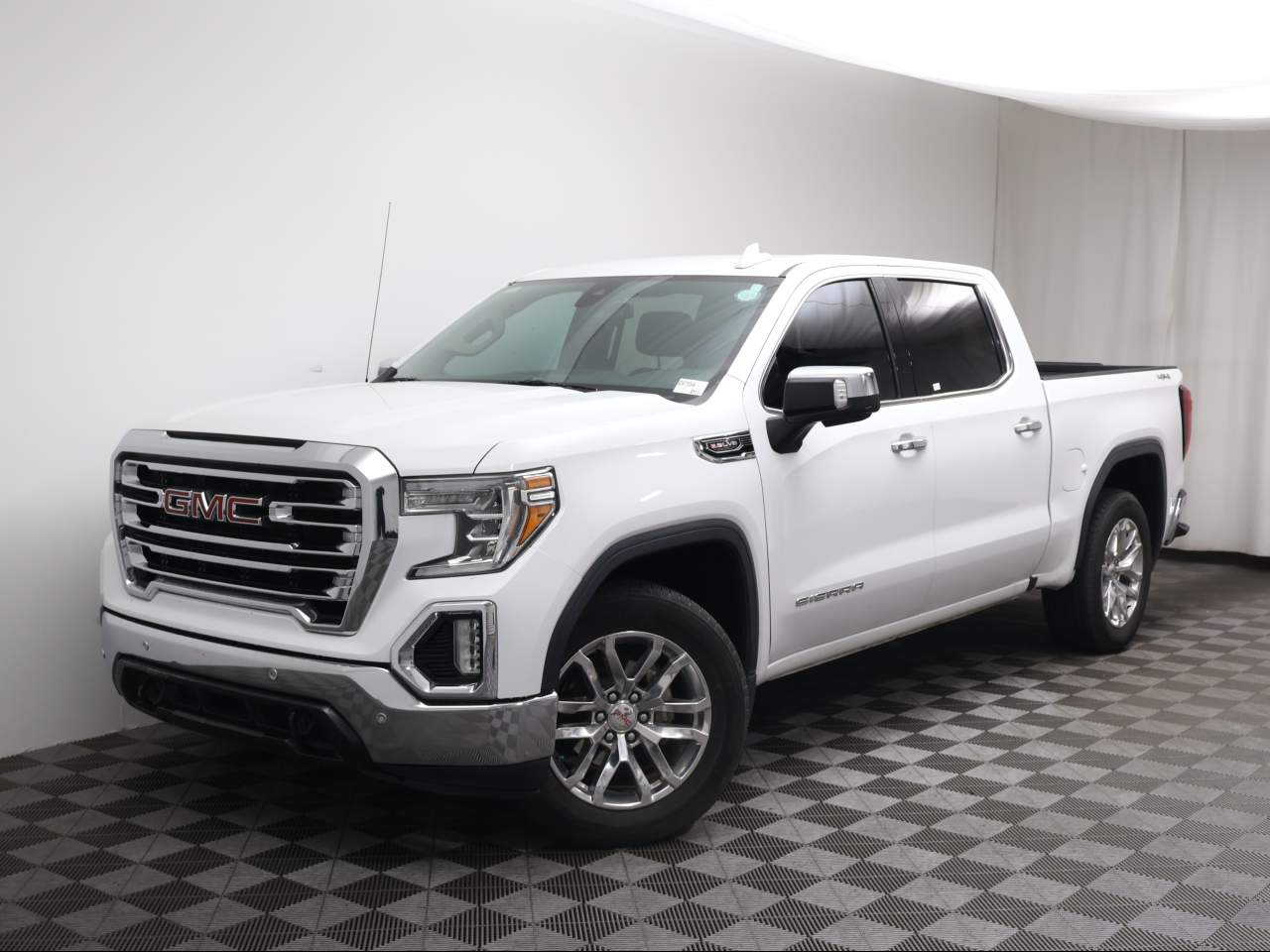 2020 GMC Sierra 1500 SLT Crew Cab