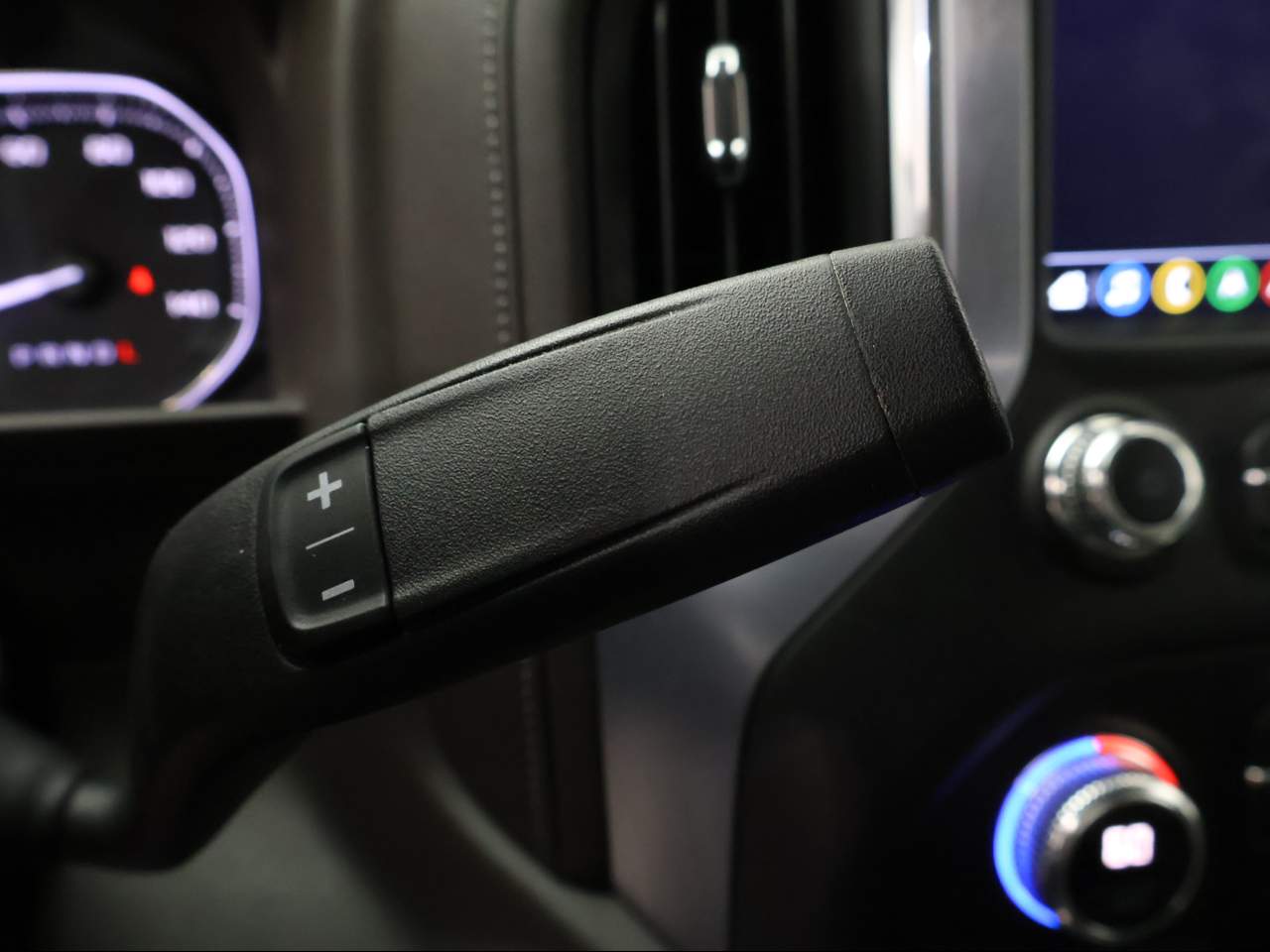 2020 GMC Sierra 1500 SLT Crew Cab