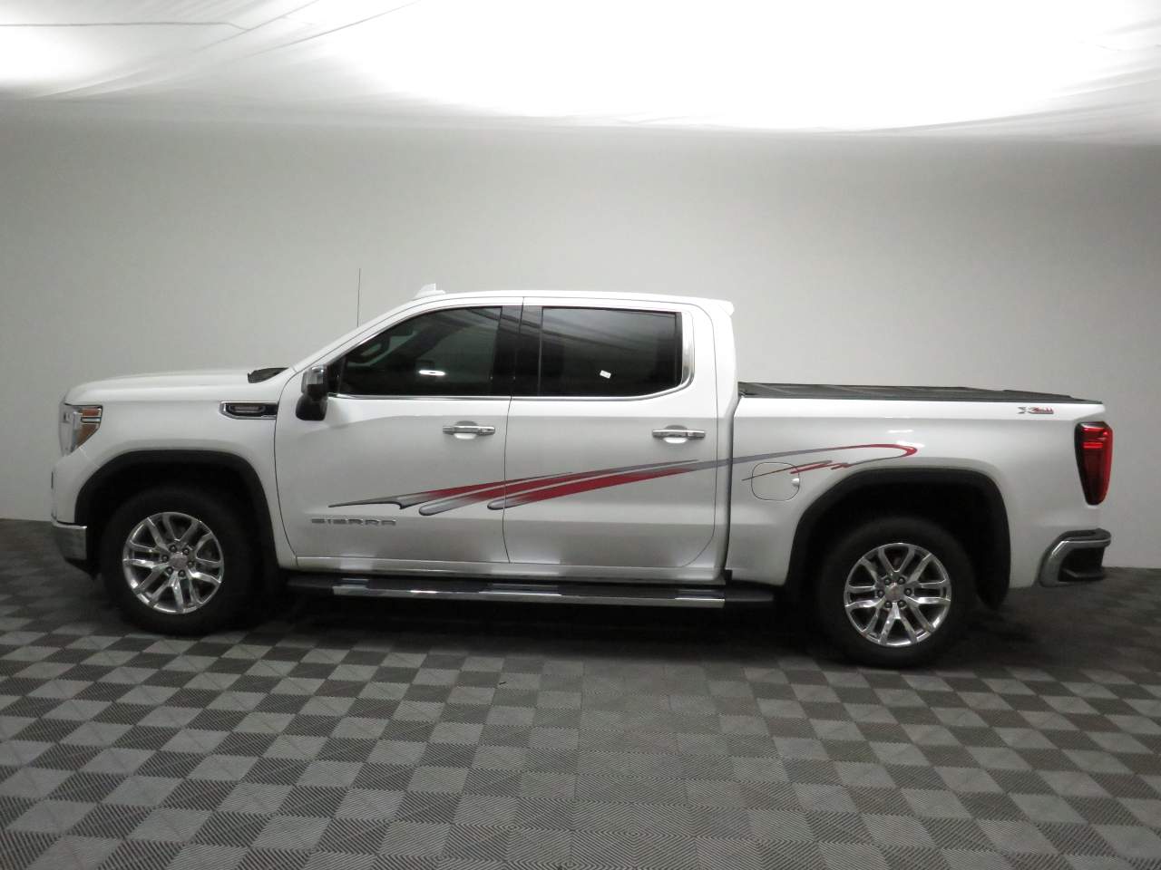 2020 GMC Sierra 1500 SLT Crew Cab