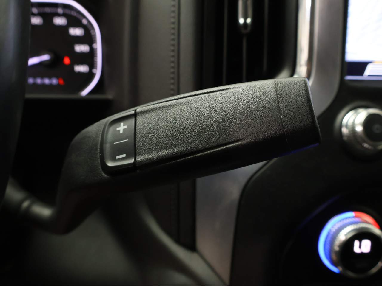 2020 GMC Sierra 1500 SLT Crew Cab