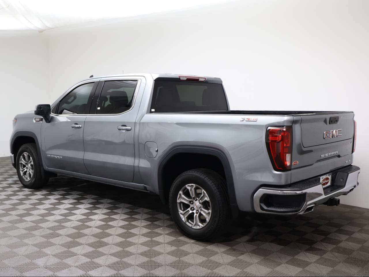 2023 GMC Sierra 1500 SLE Crew Cab