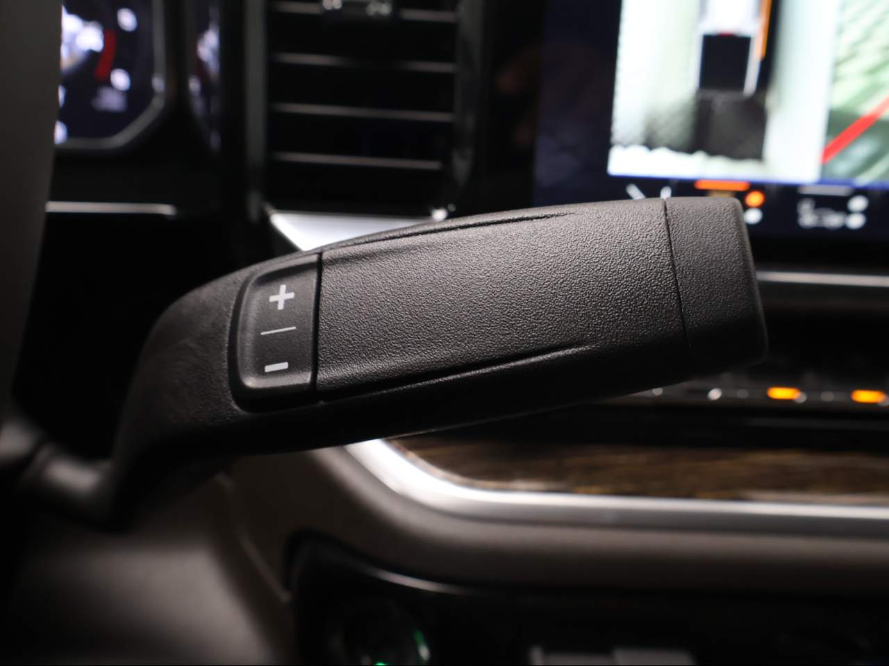 2026 GMC Sierra 1500 Crew Cab SLE 4WD