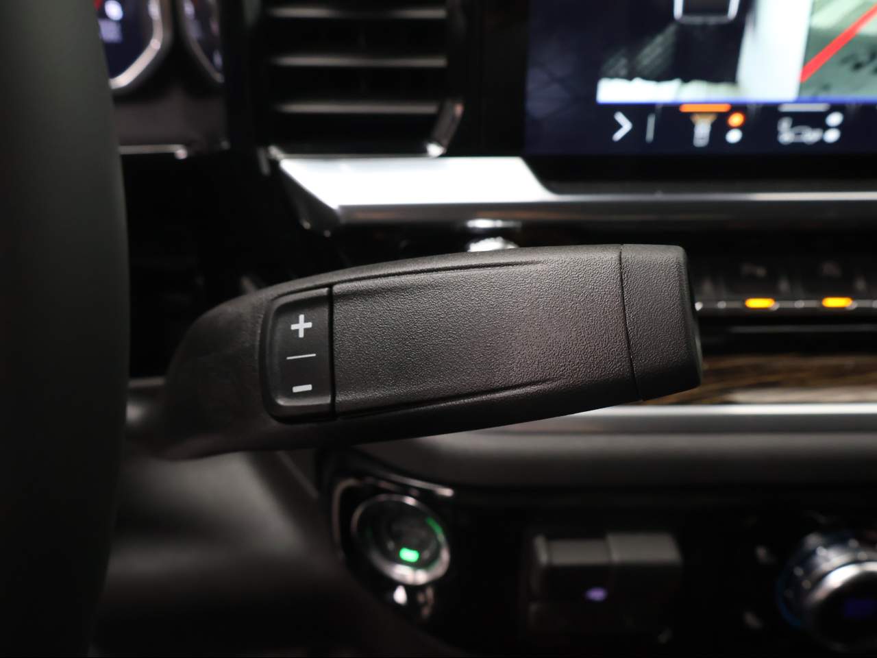 2026 GMC Sierra 1500 Crew Cab SLE 4WD