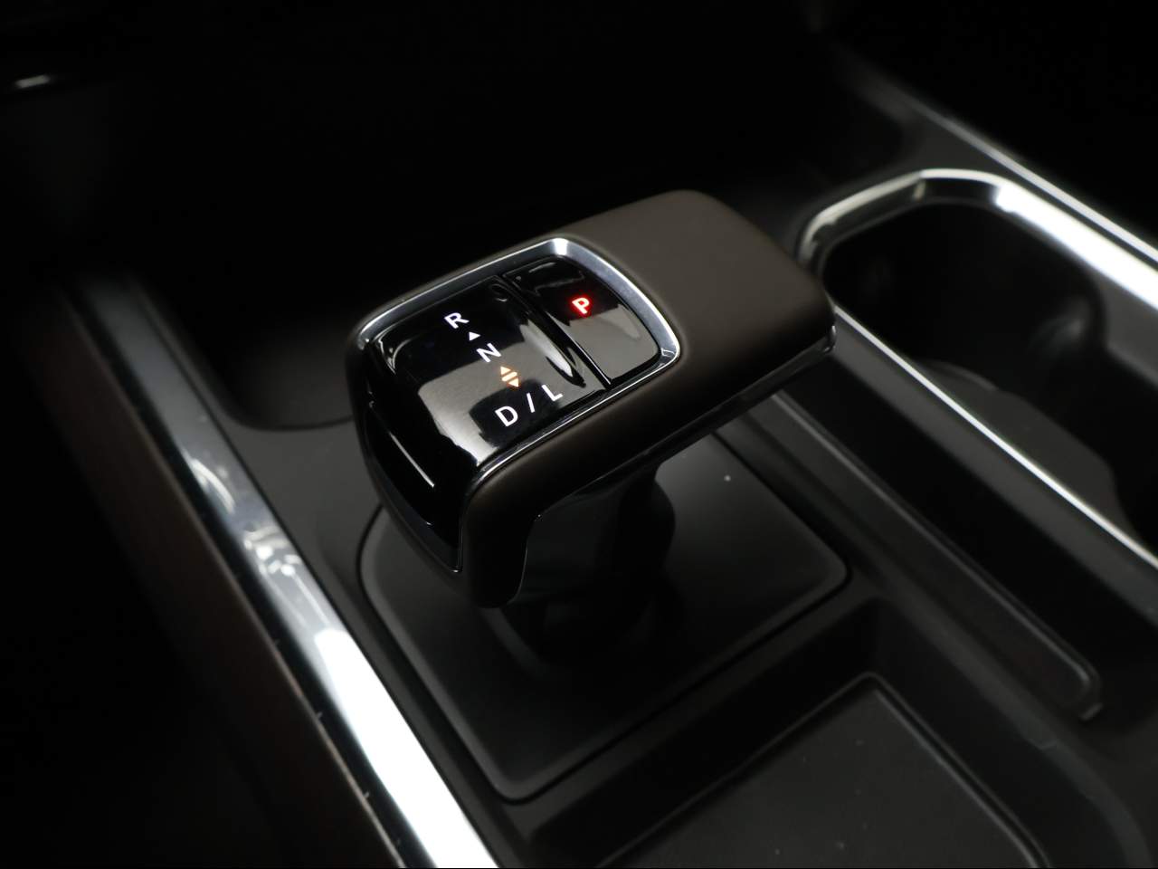 2025 GMC Sierra 1500 SLT Crew Cab