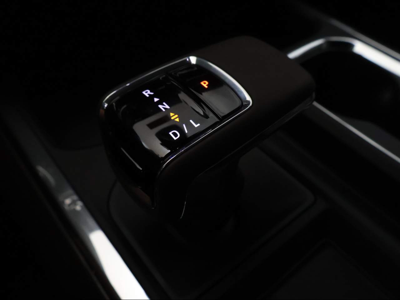 2025 GMC Sierra 1500 Crew Cab SLT 4WD