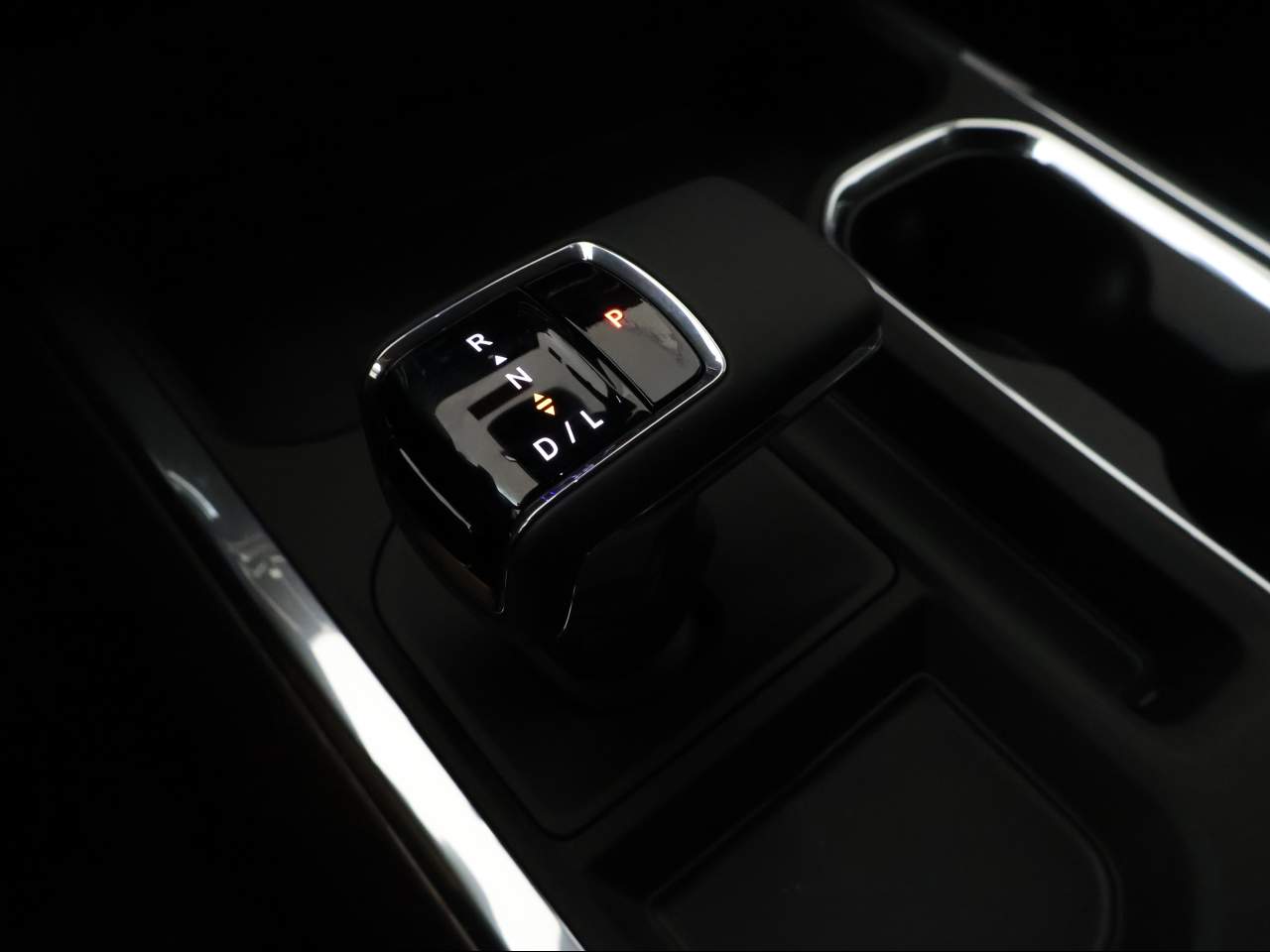 2025 GMC Sierra 1500 Crew Cab SLT 4WD