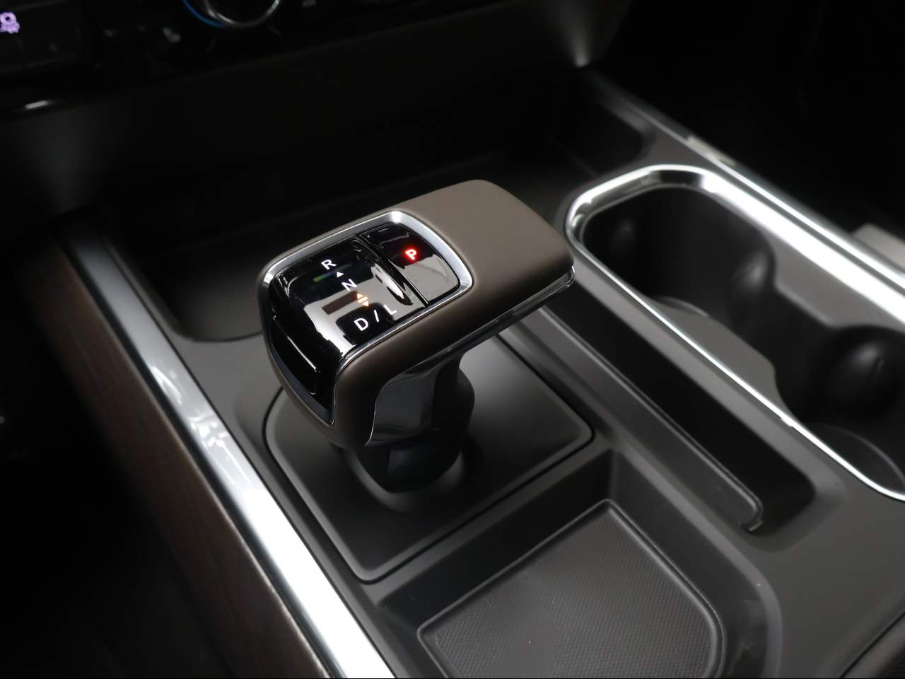 2026 GMC Sierra 1500 Crew Cab SLT 4WD