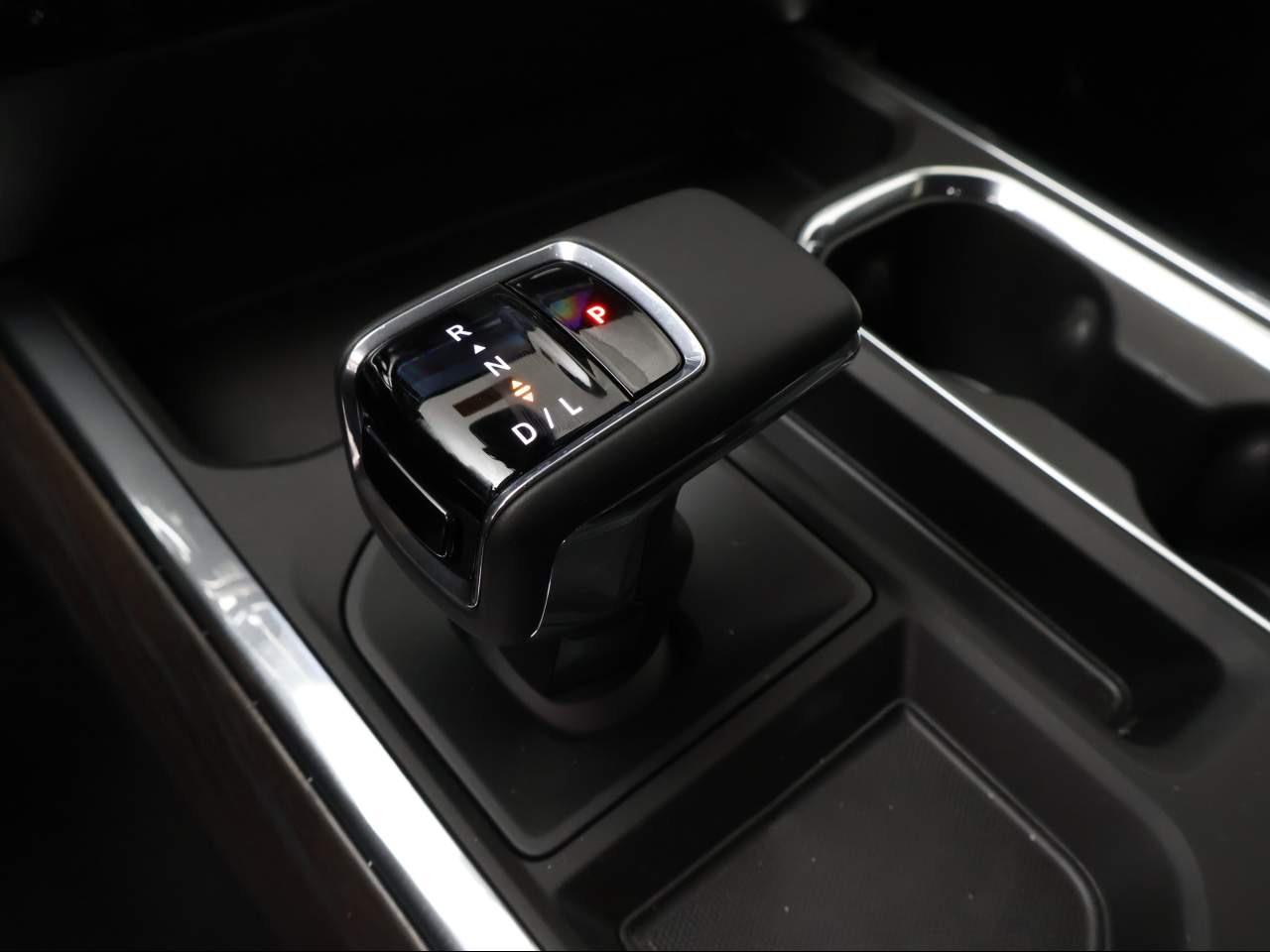 2025 GMC Sierra 1500 Crew Cab SLT 4WD