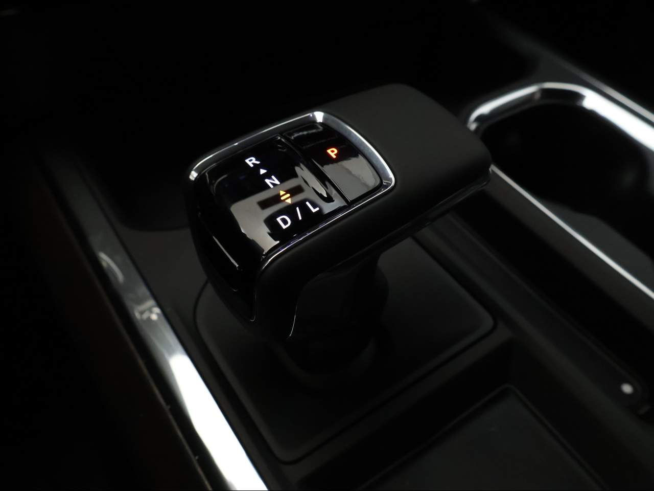 2025 GMC Sierra 1500 Crew Cab SLT 4WD