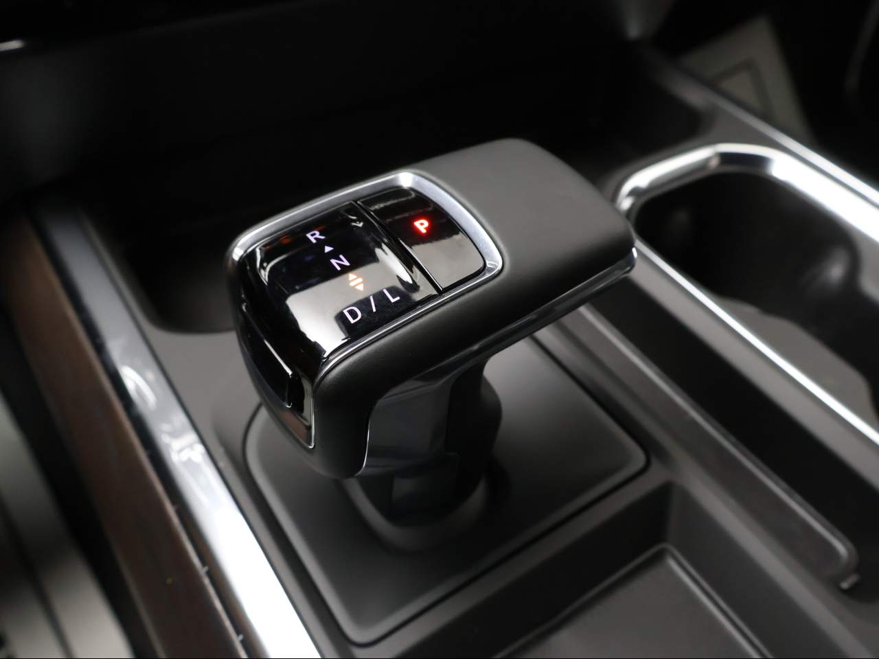 2025 GMC Sierra 1500 Crew Cab SLT 4WD