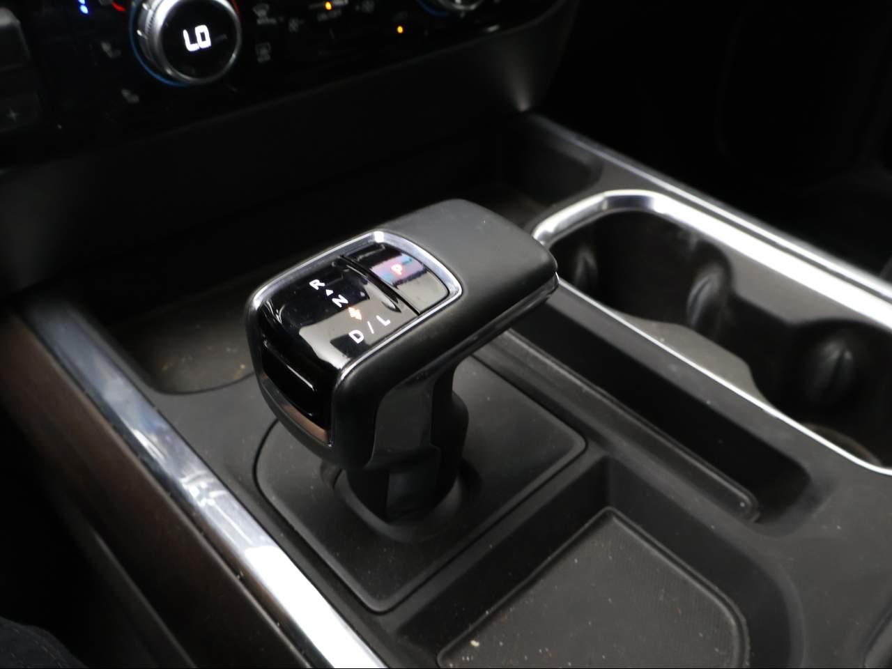 2025 GMC Sierra 1500 SLT Crew Cab