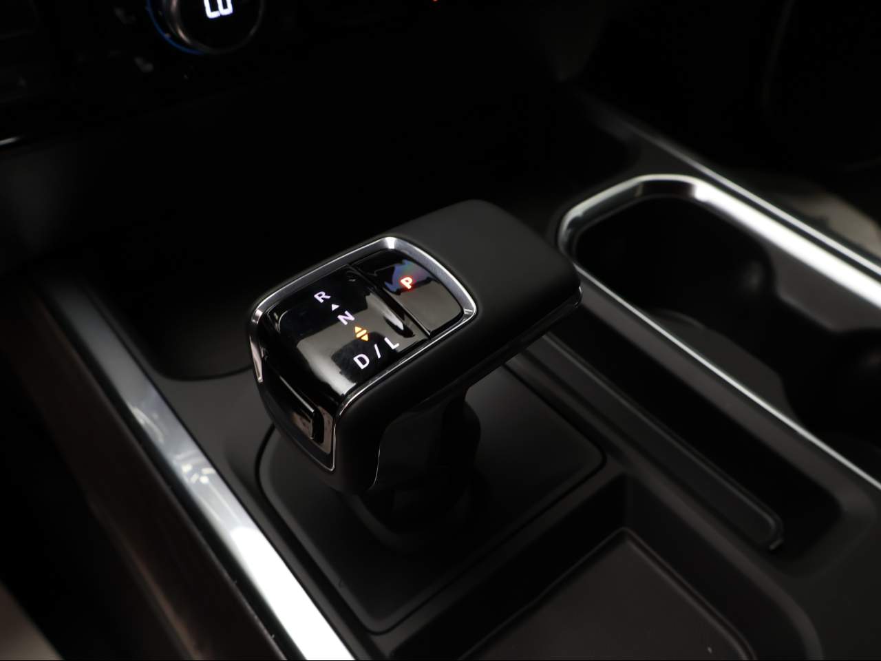 2026 GMC Sierra 1500 Crew Cab SLT 4WD