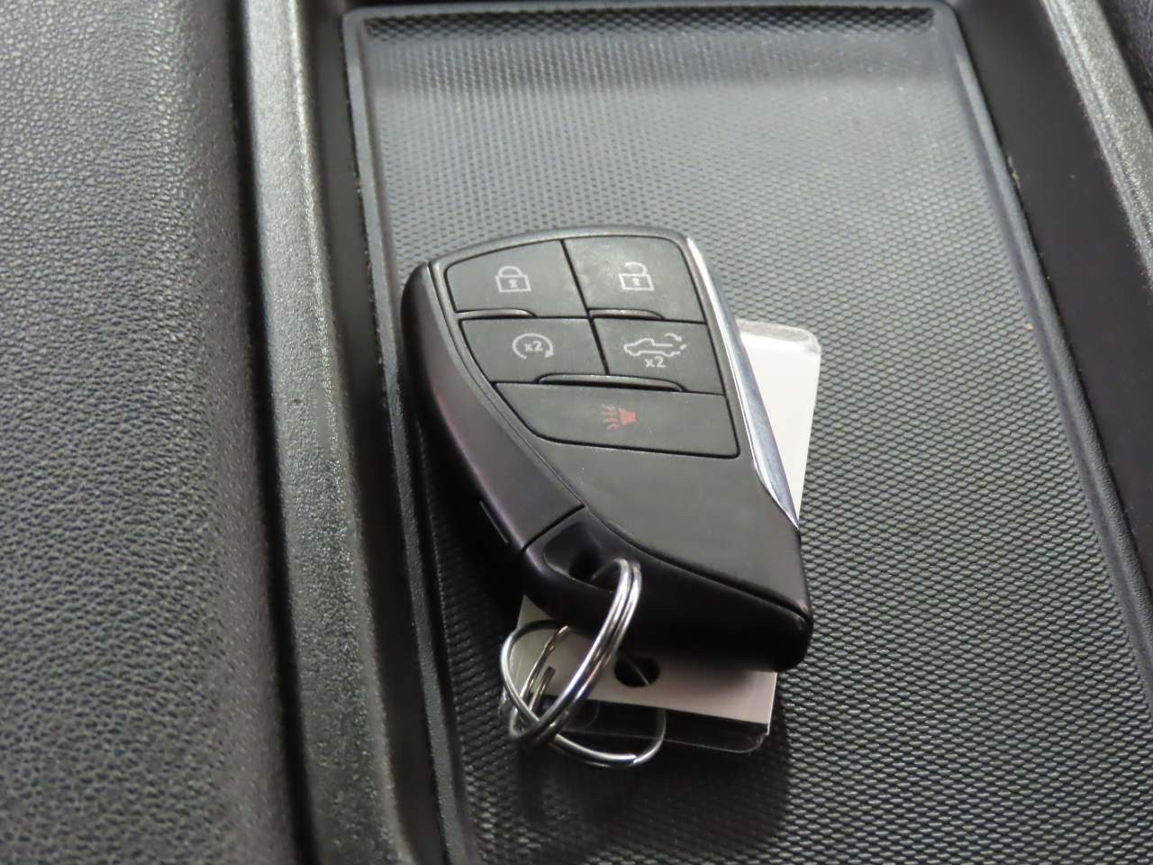 2024 GMC Sierra 1500 SLT Crew Cab