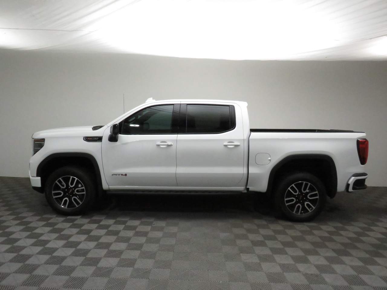 2026 GMC Sierra 1500 Crew Cab AT4 4WD