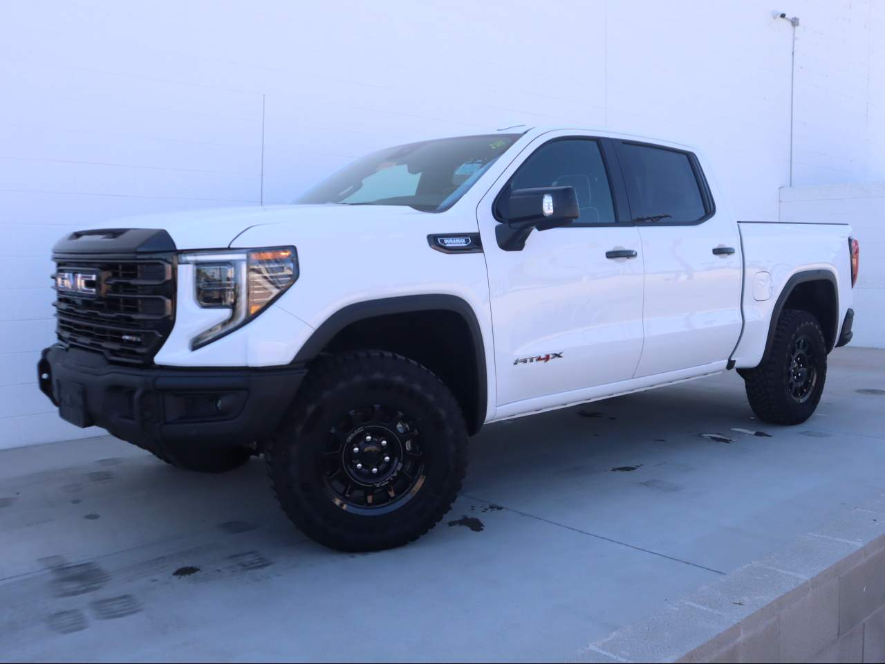 2024 GMC Sierra 1500 Crew Cab AT4X 4WD