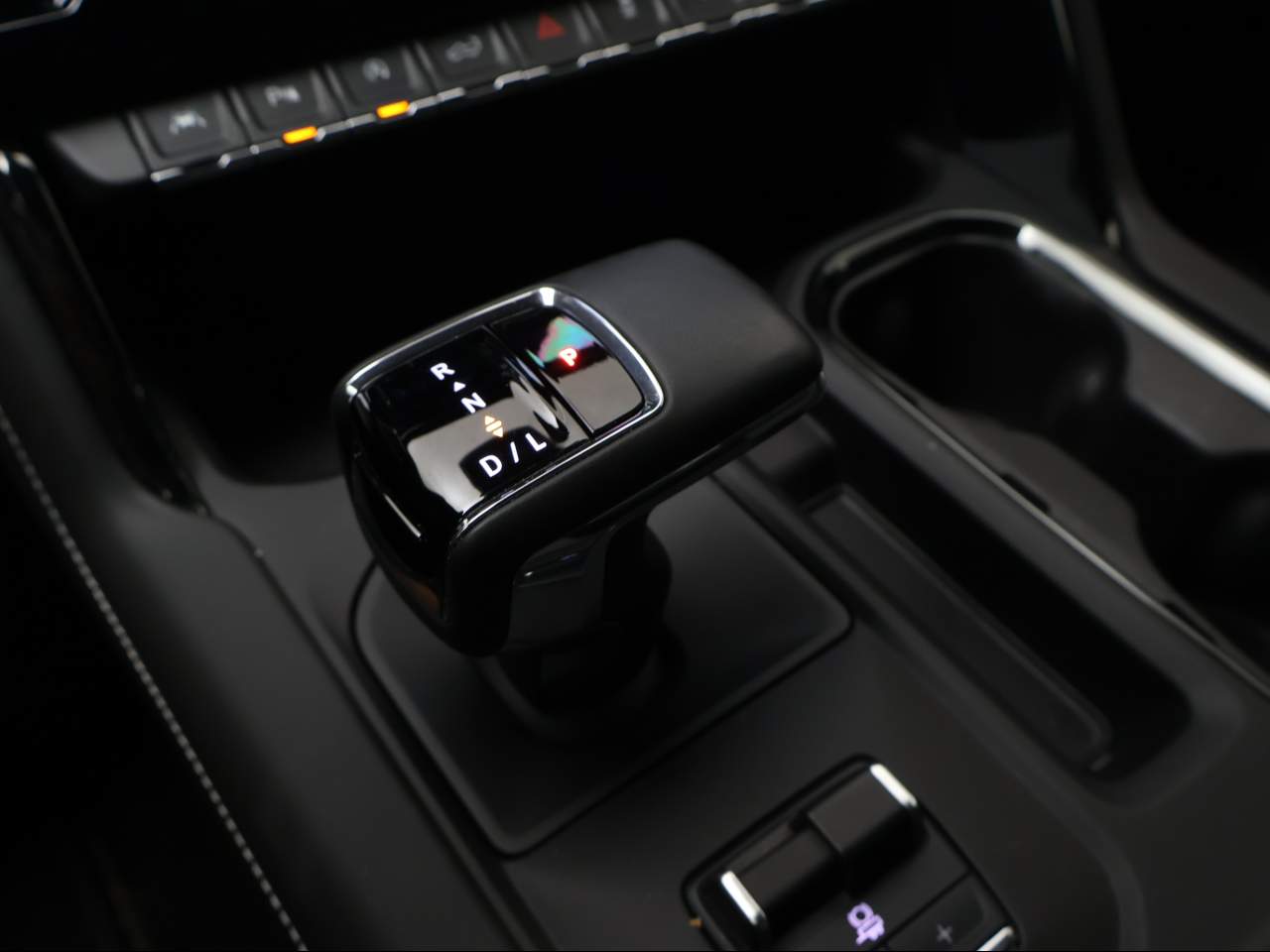2025 GMC Sierra 1500 AT4X Crew Cab
