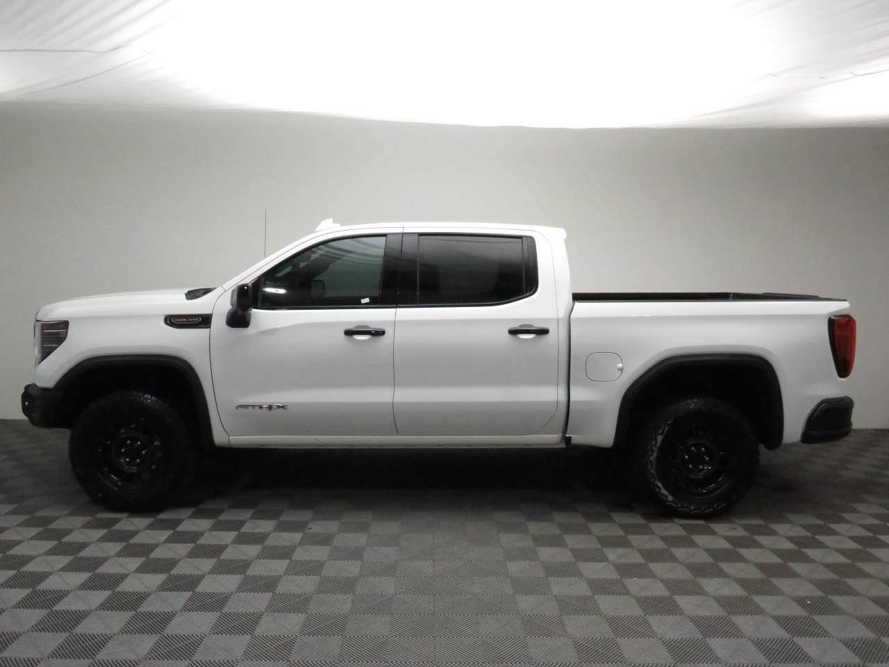 2024 GMC Sierra 1500 AT4X Crew Cab