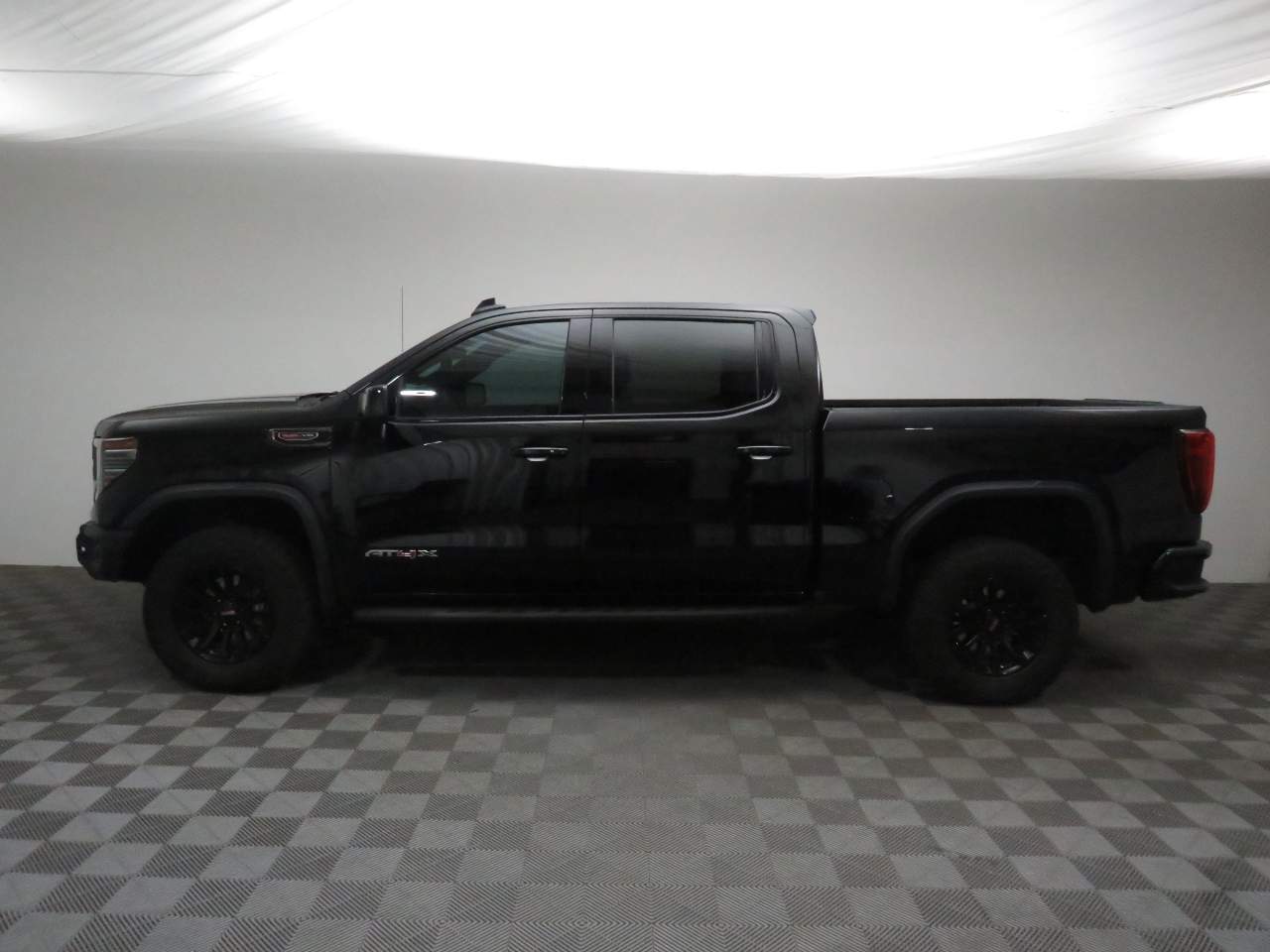 2023 GMC Sierra 1500 AT4X Crew Cab