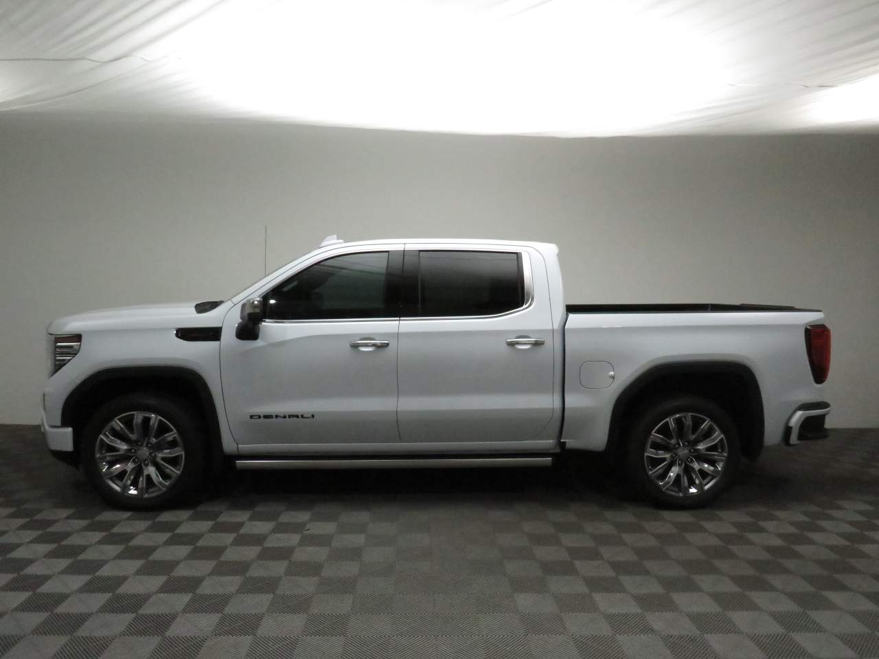 2026 GMC Sierra 1500 Crew Cab Denali 4WD