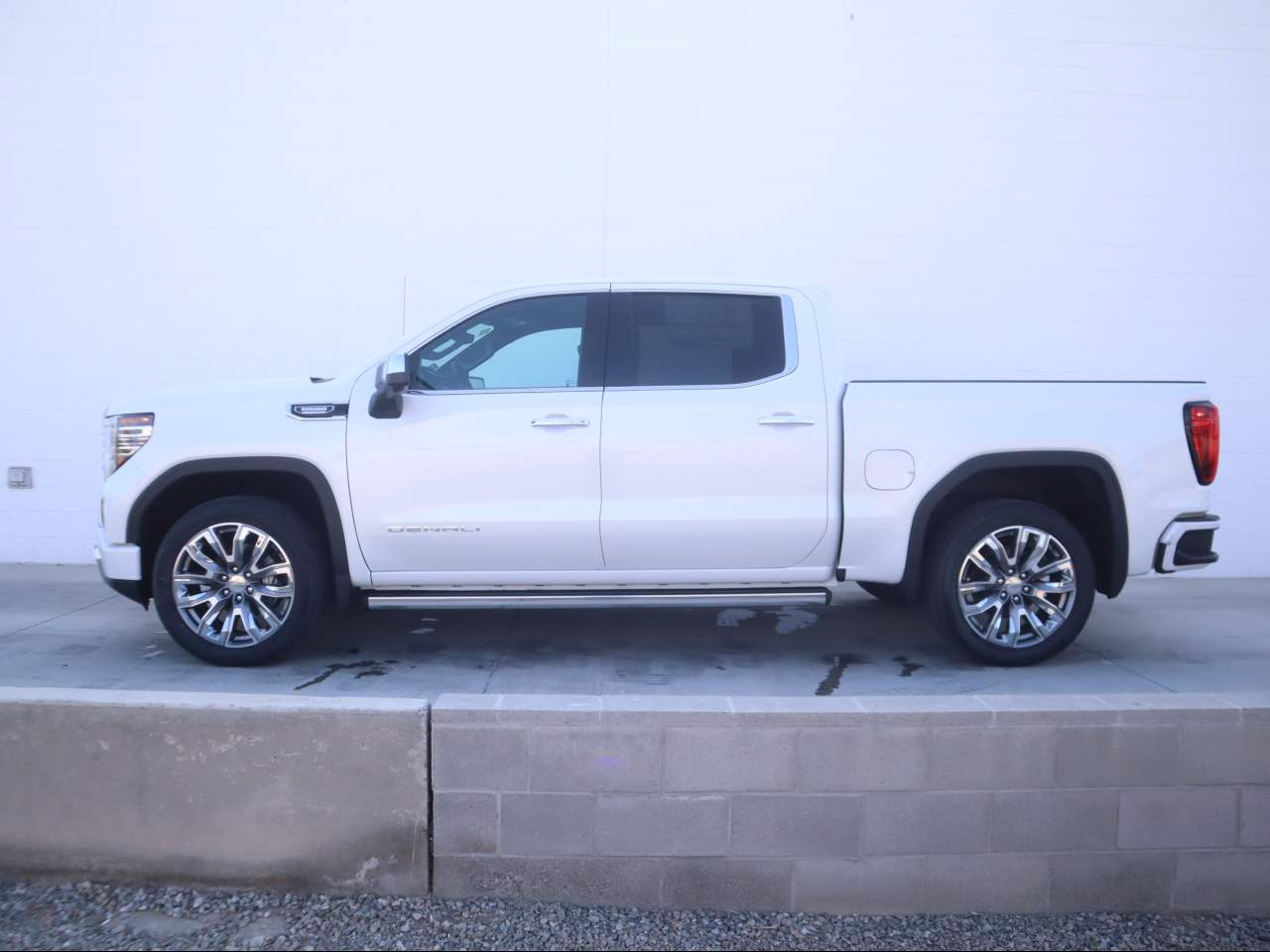 2024 GMC Sierra 1500 Crew Cab Denali 4WD