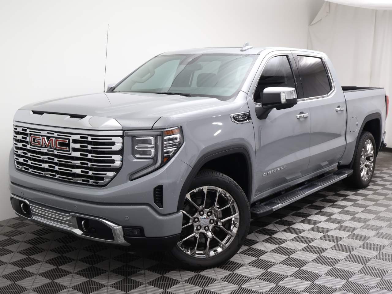 2025 GMC Sierra 1500 Crew Cab Denali 4WD