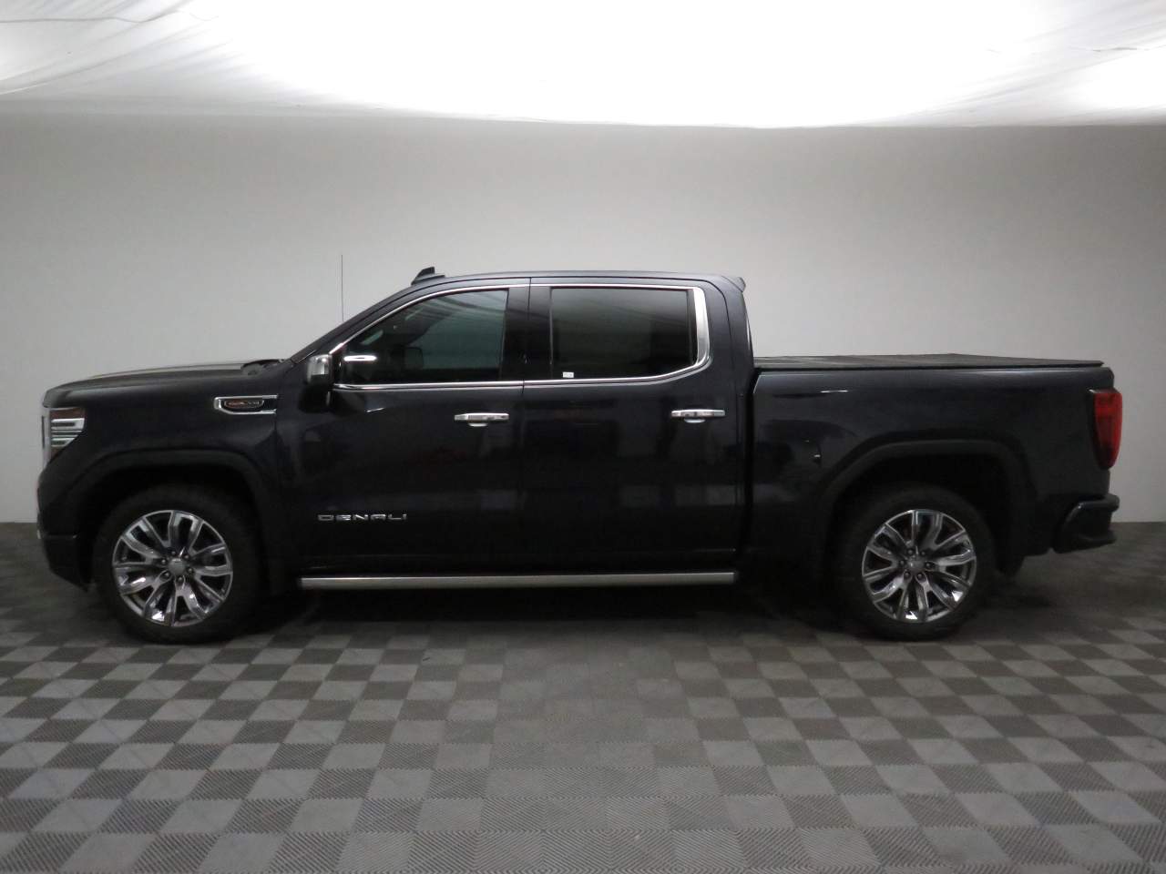 2023 GMC Sierra 1500 Denali Crew Cab