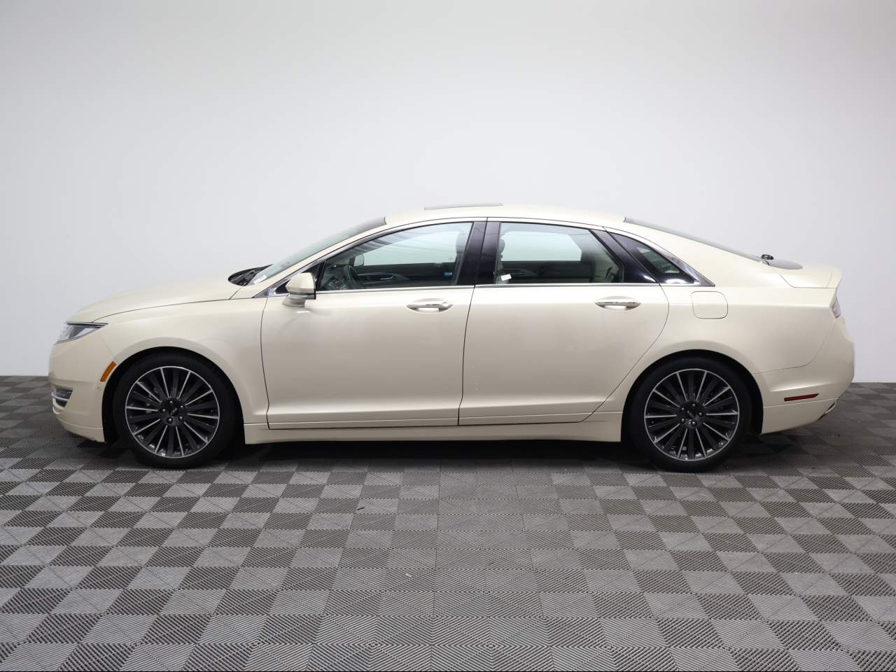 2016 Lincoln MKZ Hybrid  