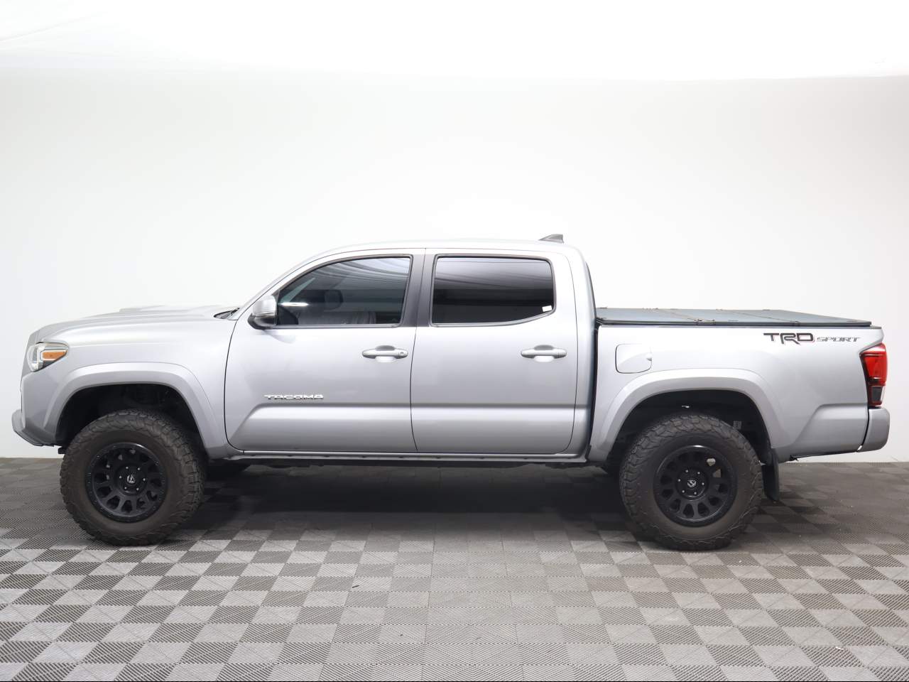 2018 Toyota Tacoma TRD Sport Crew Cab