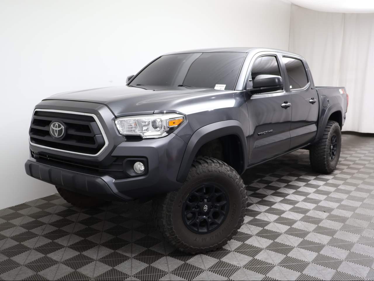 2023 Toyota Tacoma SR5 V6 Crew Cab