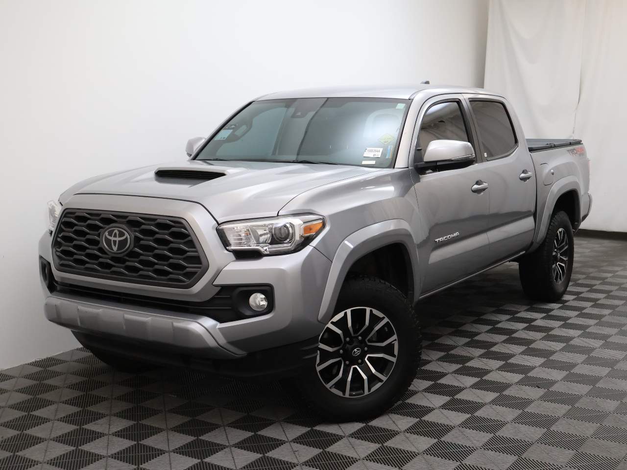 2021 Toyota Tacoma SR5 V6 Crew Cab