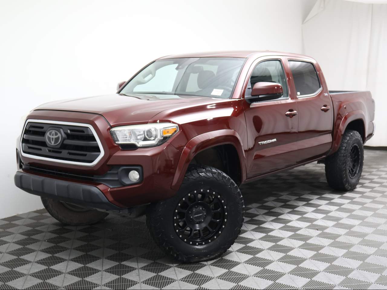 2018 Toyota Tacoma SR5 V6 Crew Cab