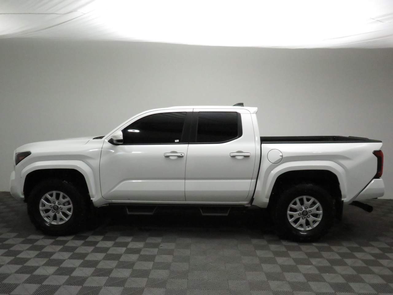 2024 Toyota Tacoma SR5 Crew Cab