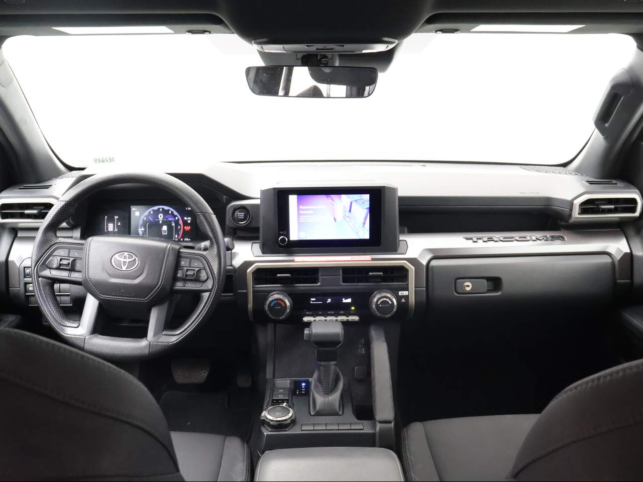 2025 Toyota Tacoma SR5 - Photo 10