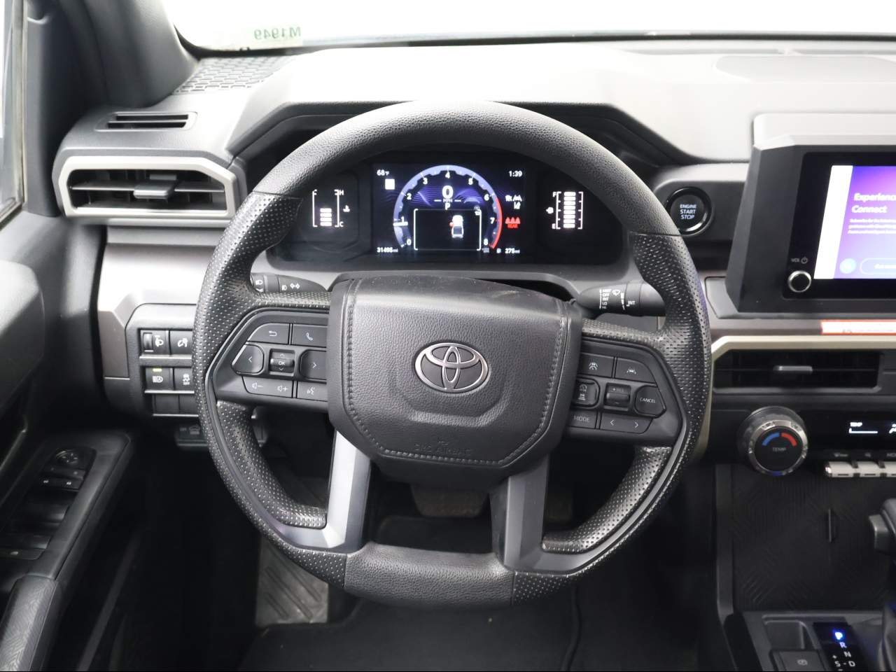 2025 Toyota Tacoma SR5 - Photo 11