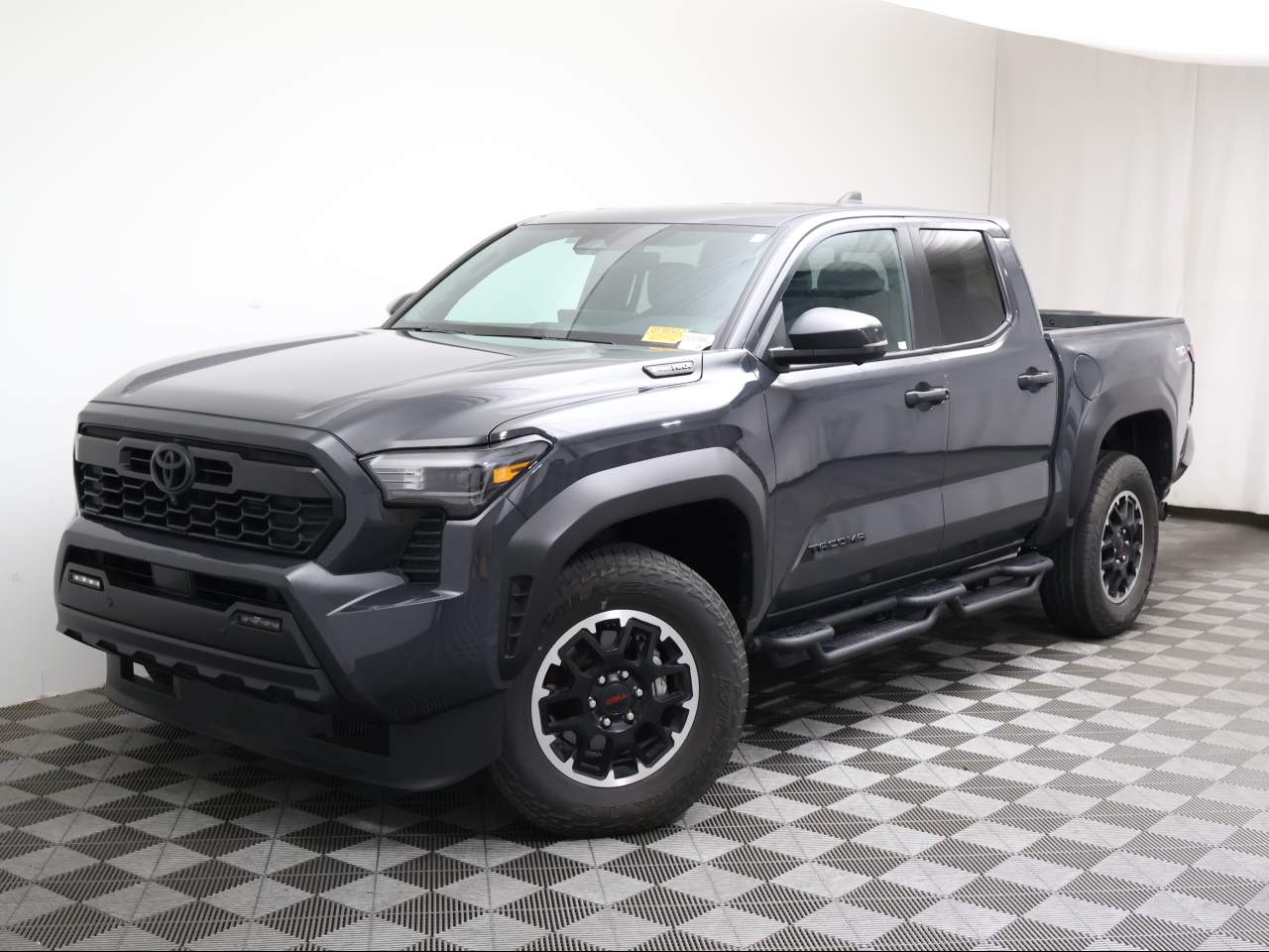 2025 Toyota Tacoma TRD Off-Road HV Crew Cab