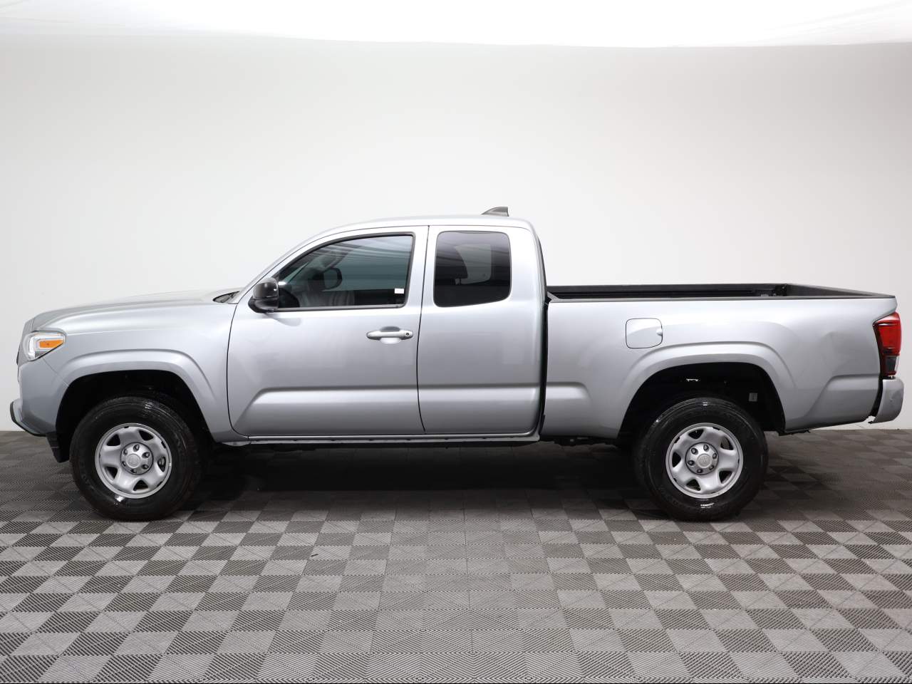 2023 Toyota Tacoma SR Extended Cab