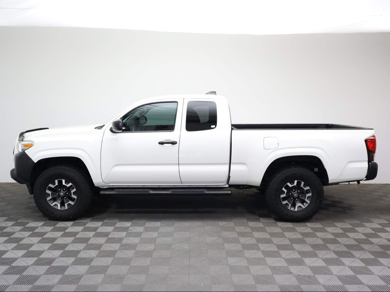 2020 Toyota Tacoma SR Extended Cab