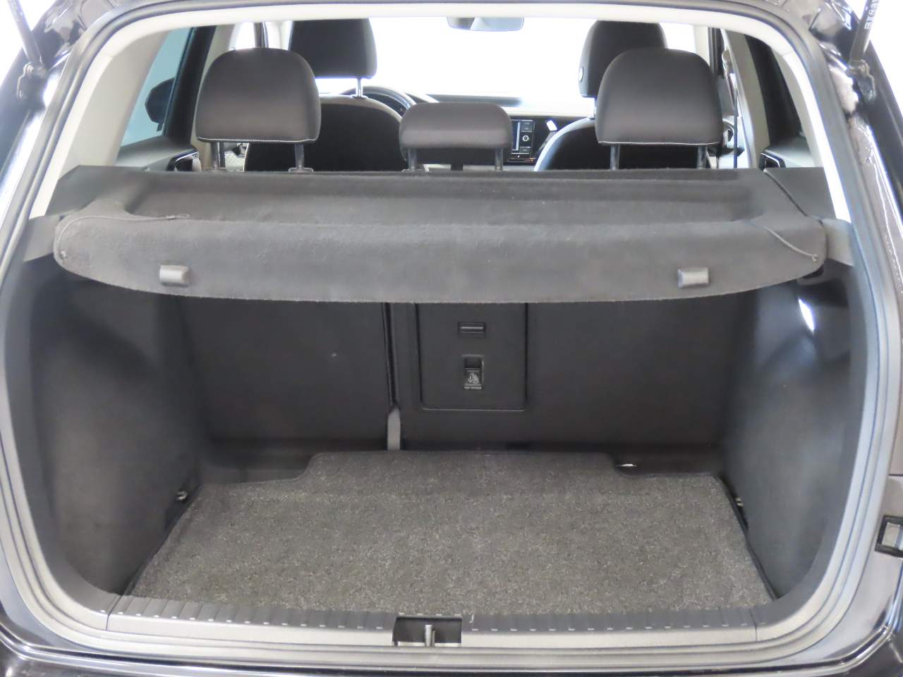 2024 Volkswagen Taos S - Photo 16