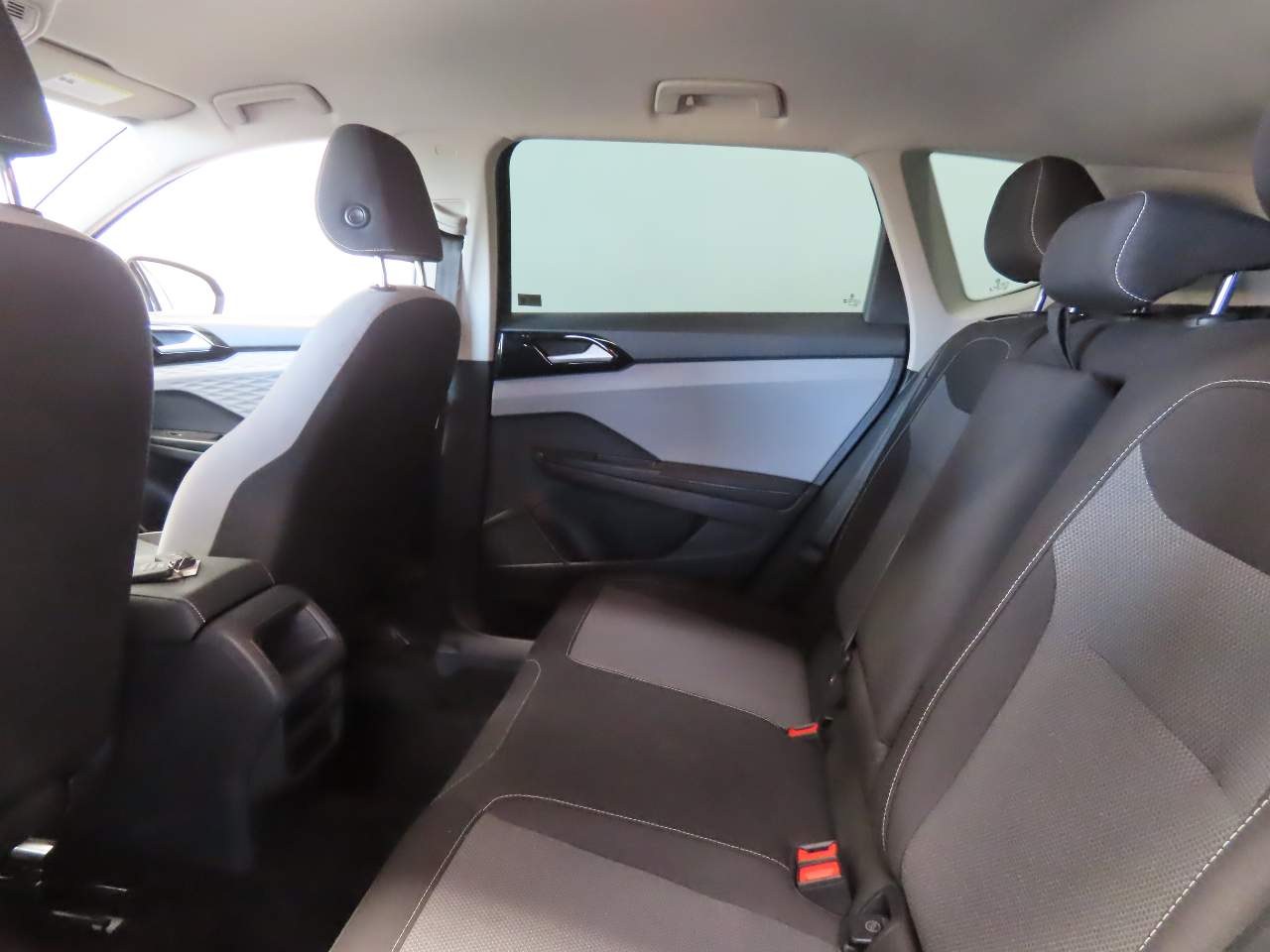 2024 Volkswagen Taos S - Photo 15