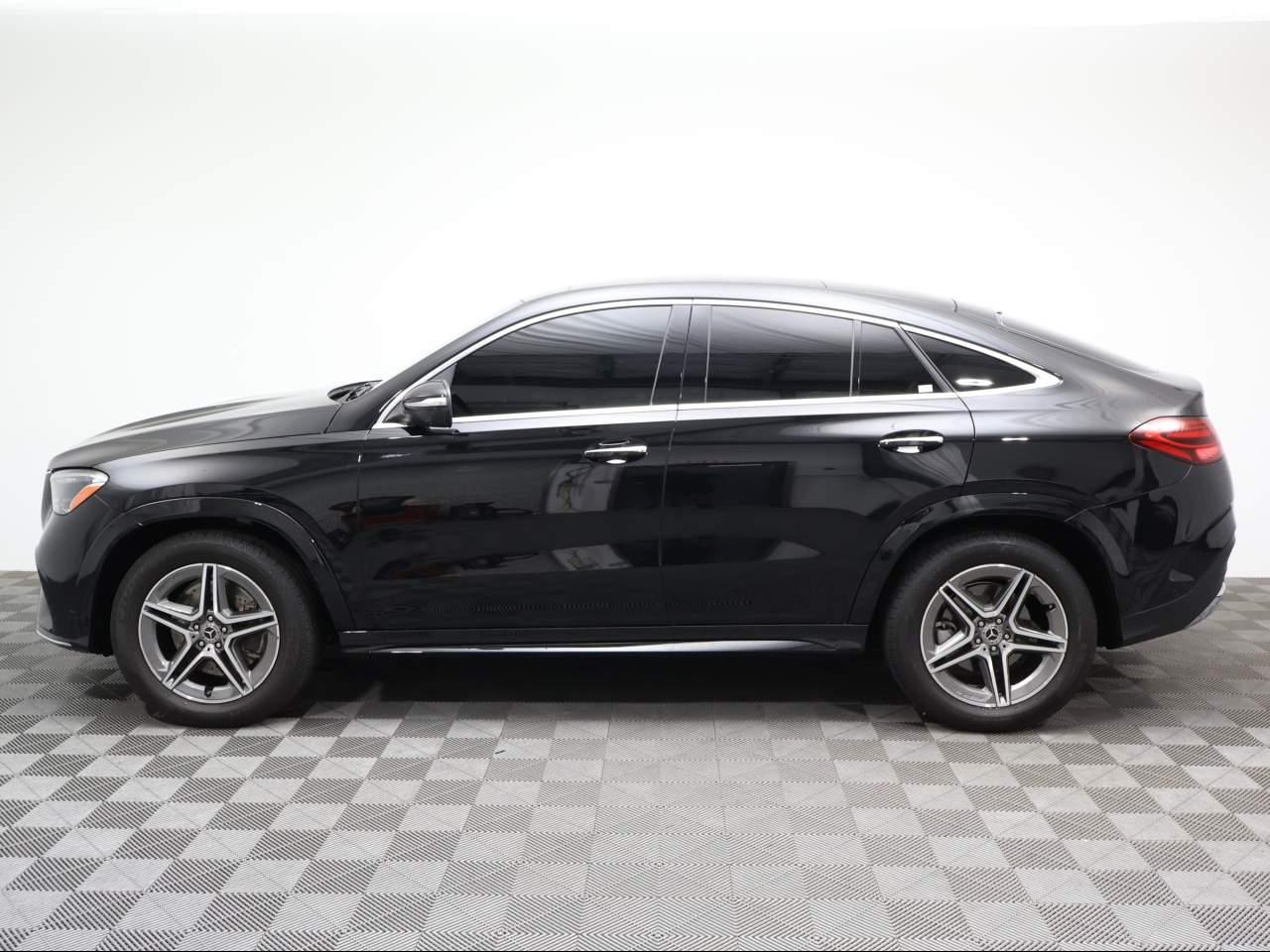 2025 Mercedes-Benz GLE 450 4MATIC