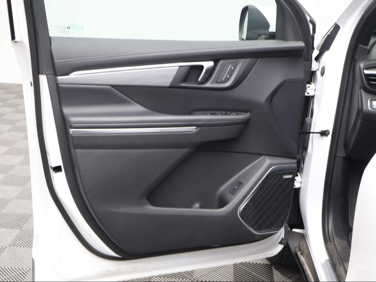 2026 Buick Enclave Preferred - Photo 7