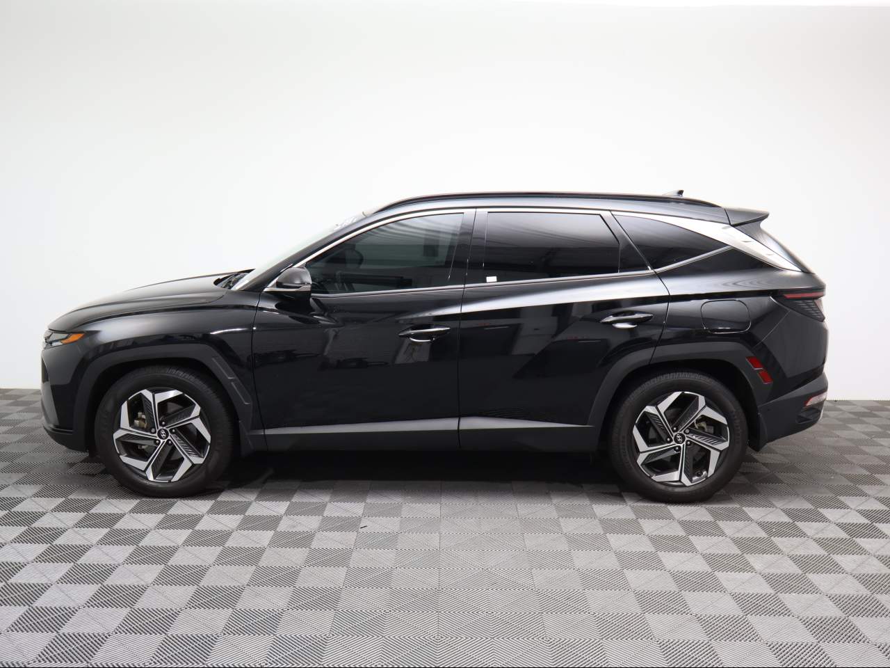 2022 Hyundai Tucson Limited photo 3