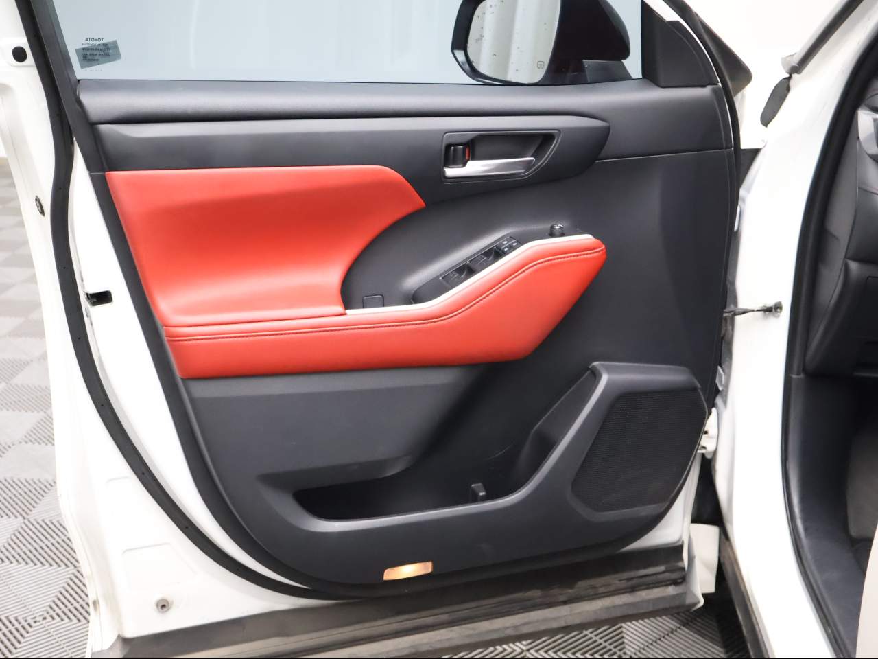 2021 Toyota Highlander XSE - Photo 7