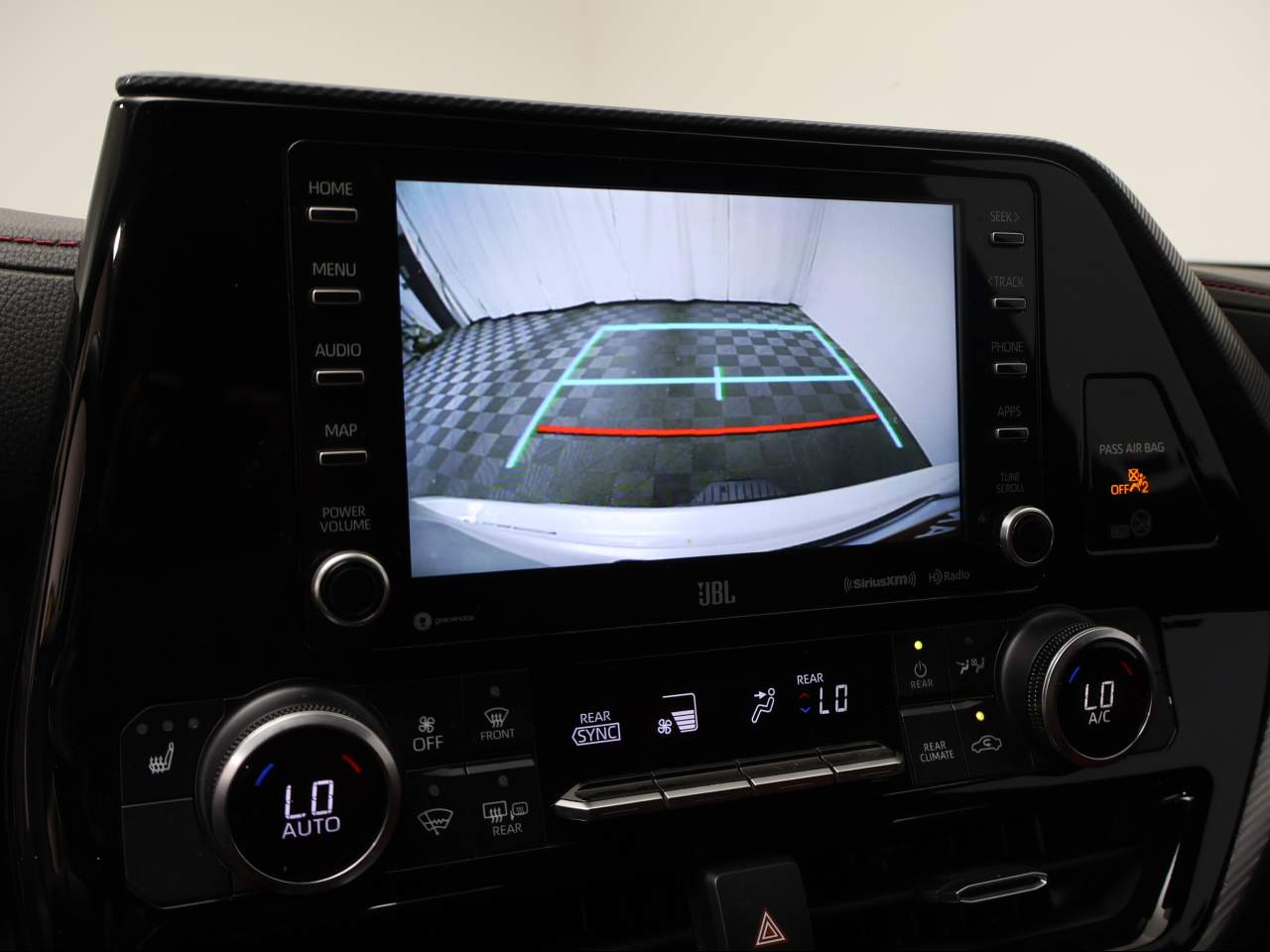 2021 Toyota Highlander XSE - Photo 15