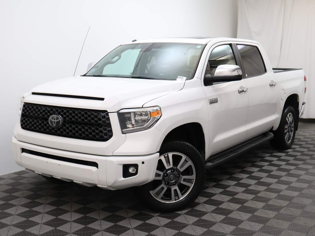 2018 Toyota Tundra SR5