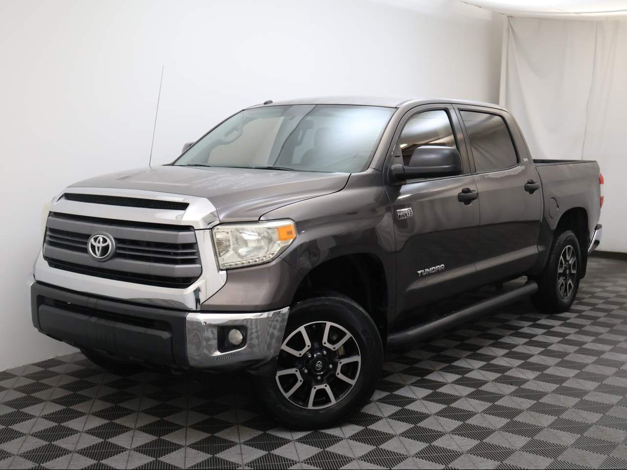 2014 Toyota Tundra SR5 Crew Cab