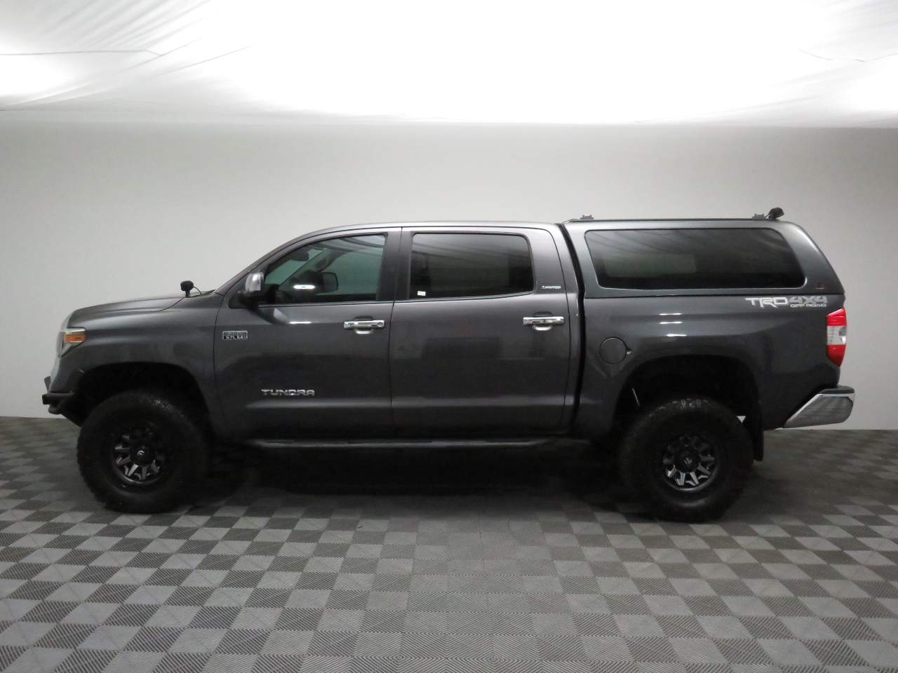 2018 Toyota Tundra Limited Crew Cab